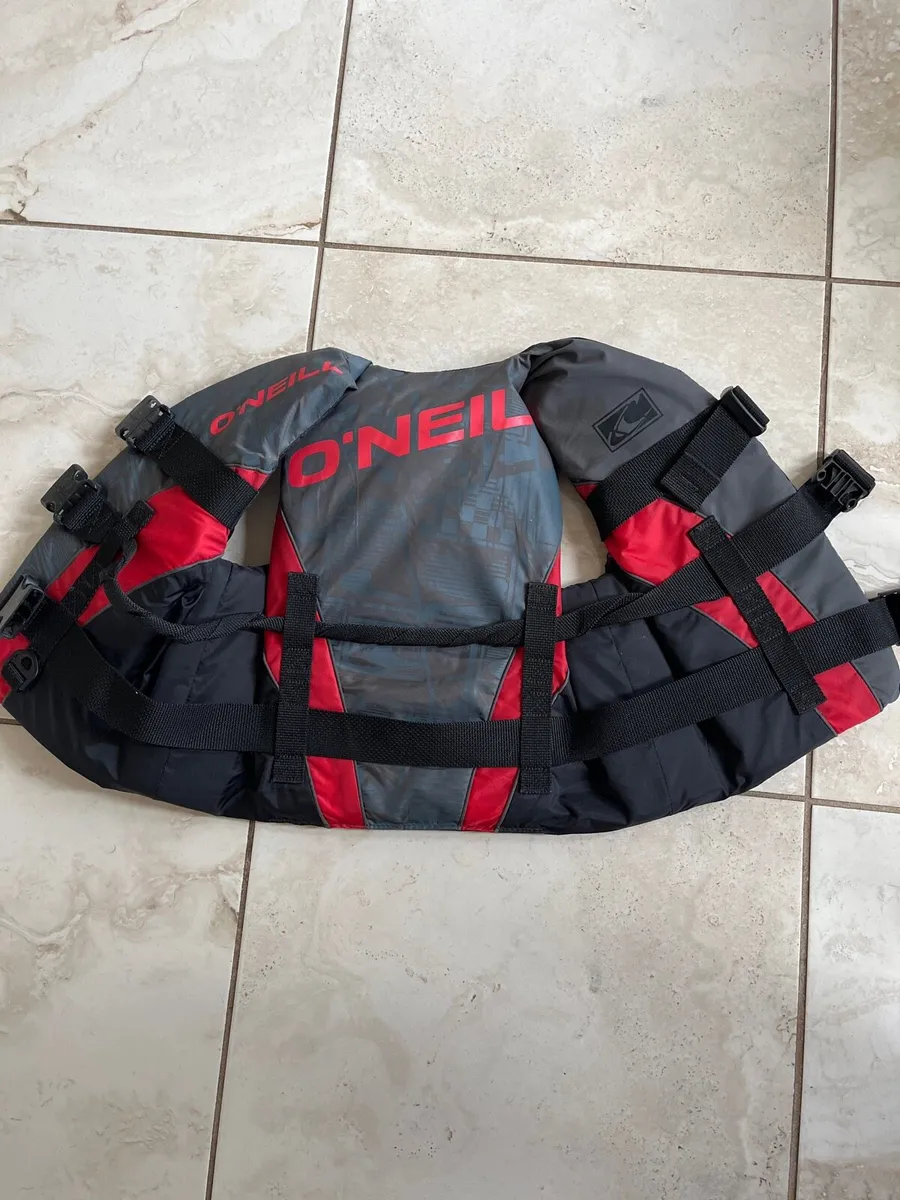 O Neill life jacket