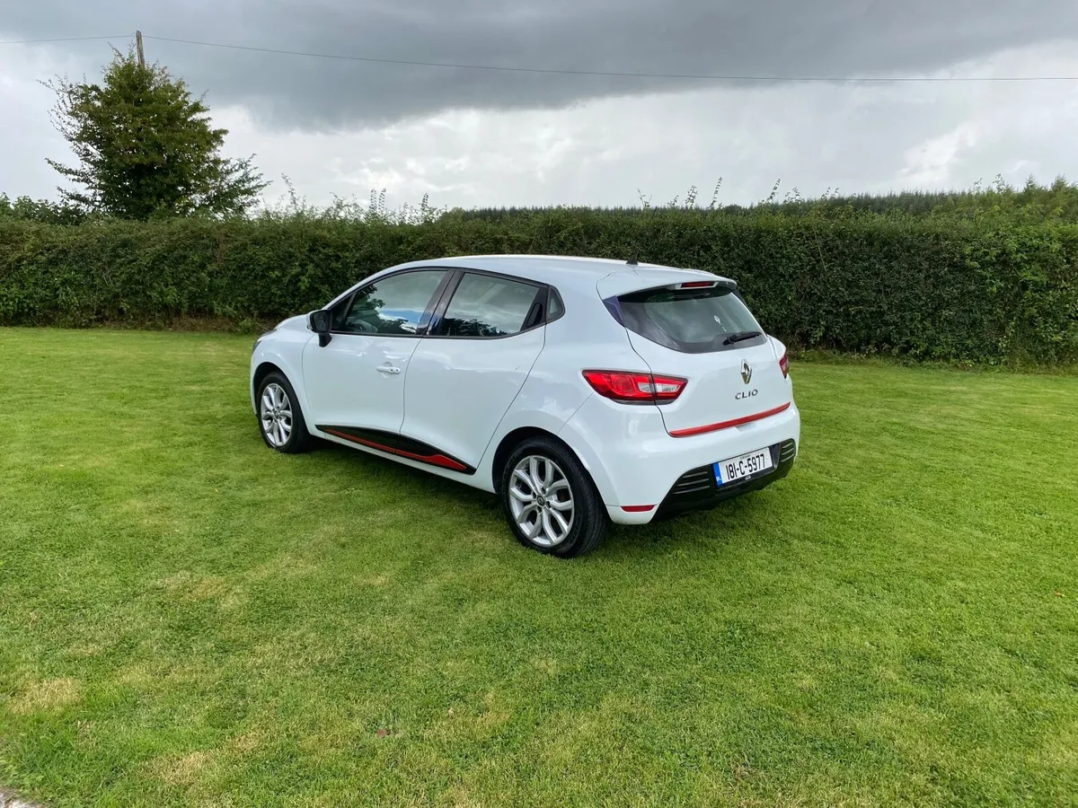 Renault Clio 2018 - Image 3