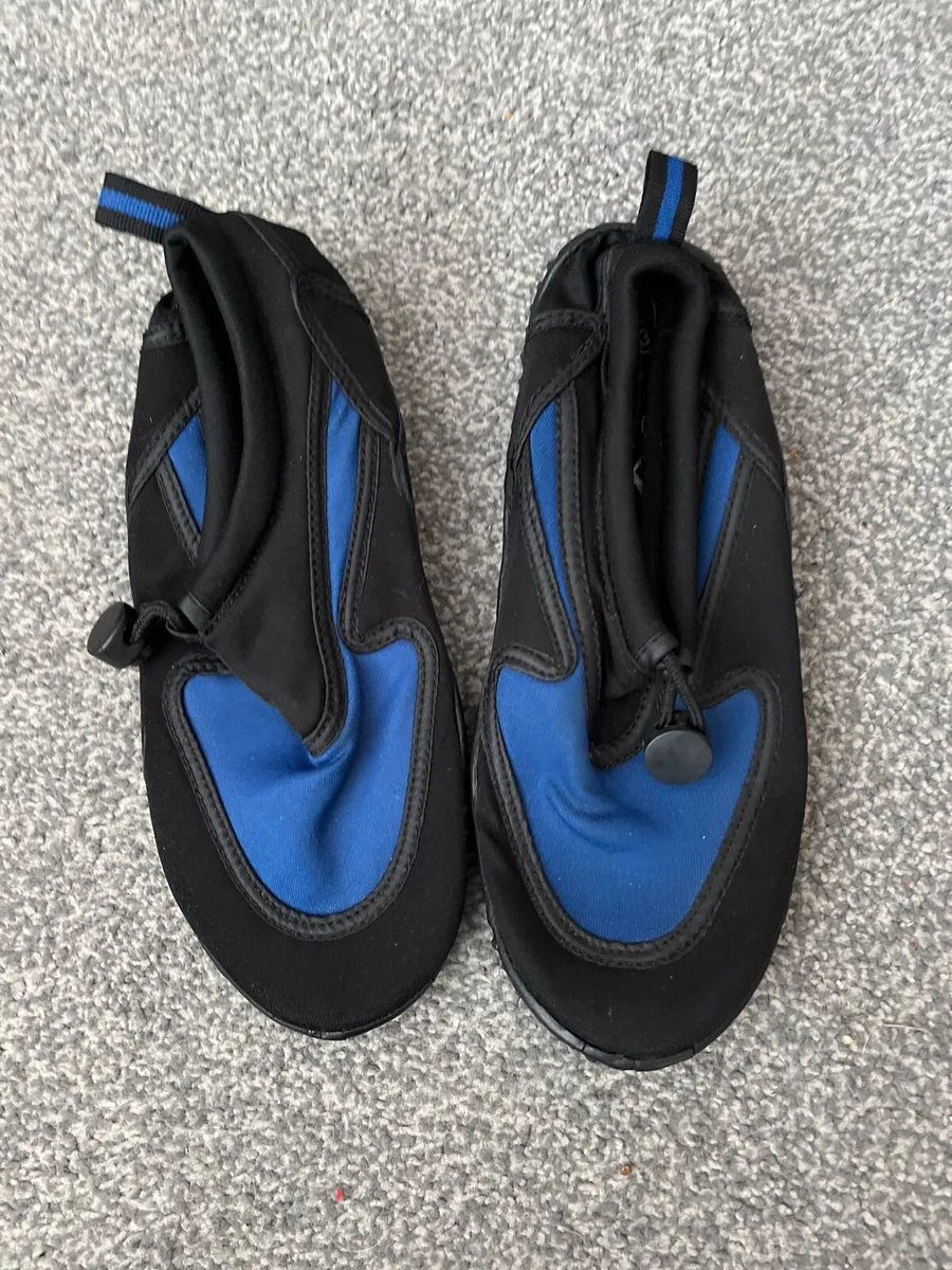 Water shoes