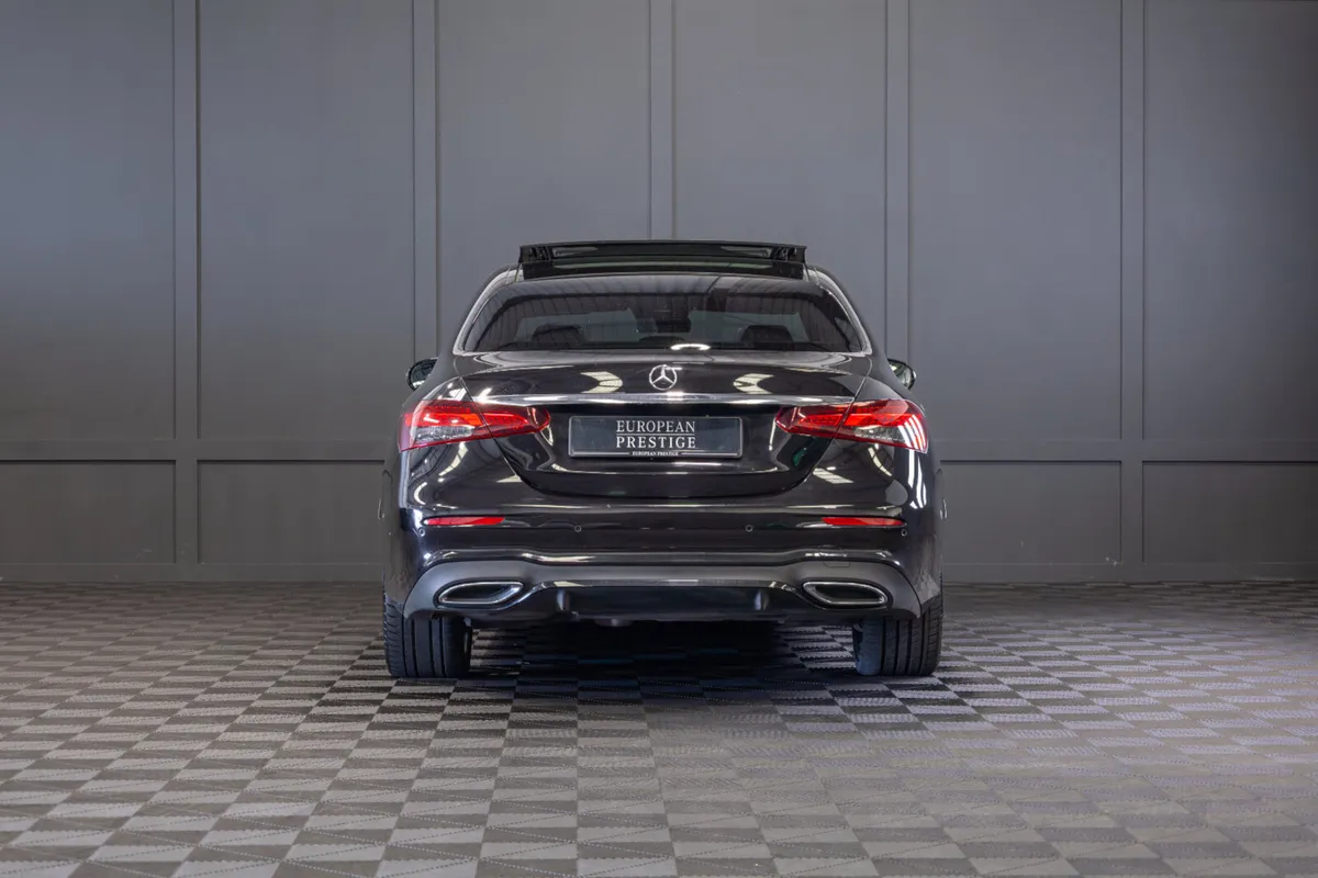 2023 Mercedes-Benz E220d AMG Line Night Ed. Prem+ - Image 4