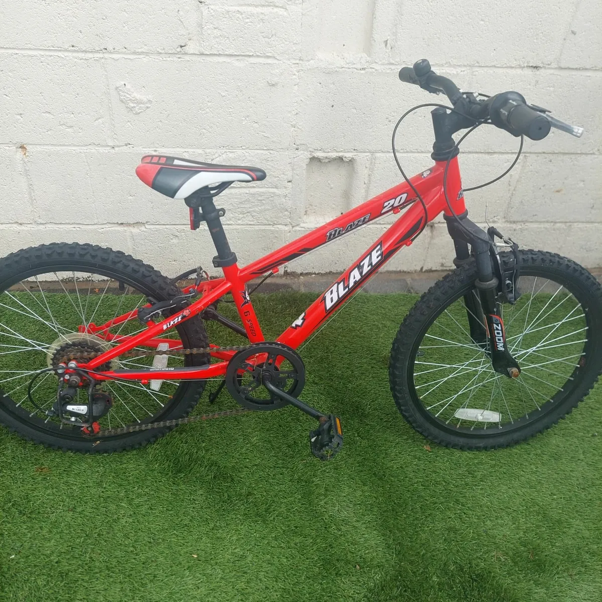 Kid's bike - Image 1