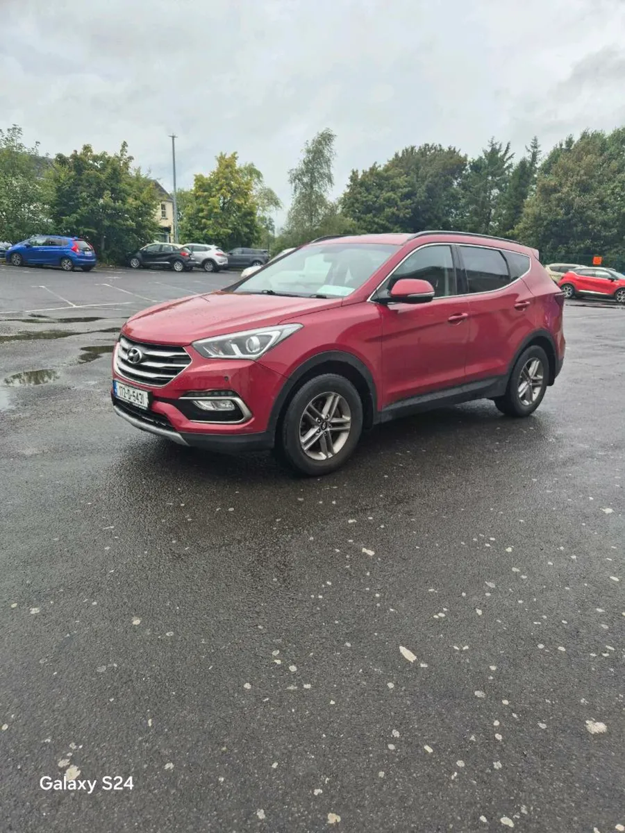 Hyundai  Santa Fe 172 Diesel  7 Seater - Image 2
