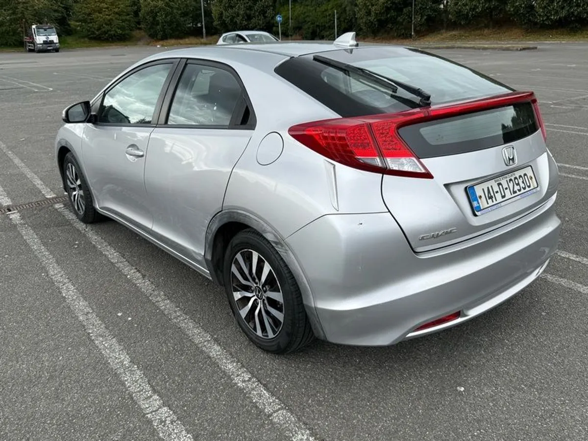 2014 Honda Civic - Image 4