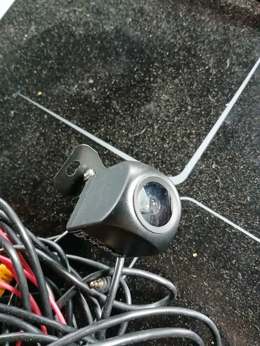 Reversing camera - Image 1
