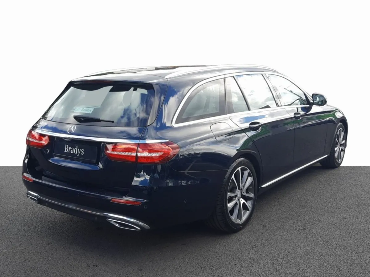 Mercedes-Benz E-Class E 220d Avantgarde Estate - Image 4