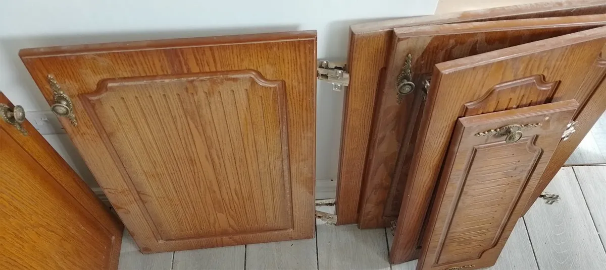 Kitchen units - Image 2