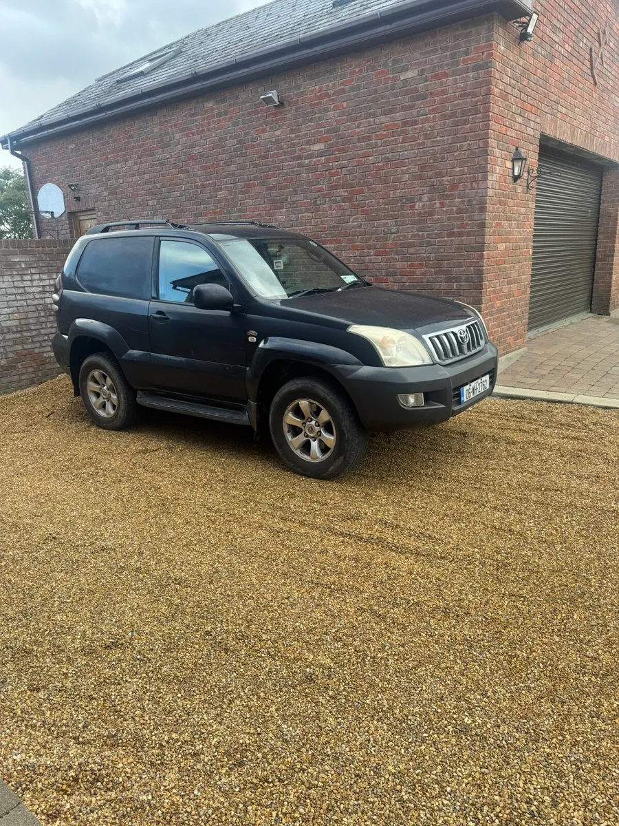 Toyota Land Cruiser 2006 - Image 2