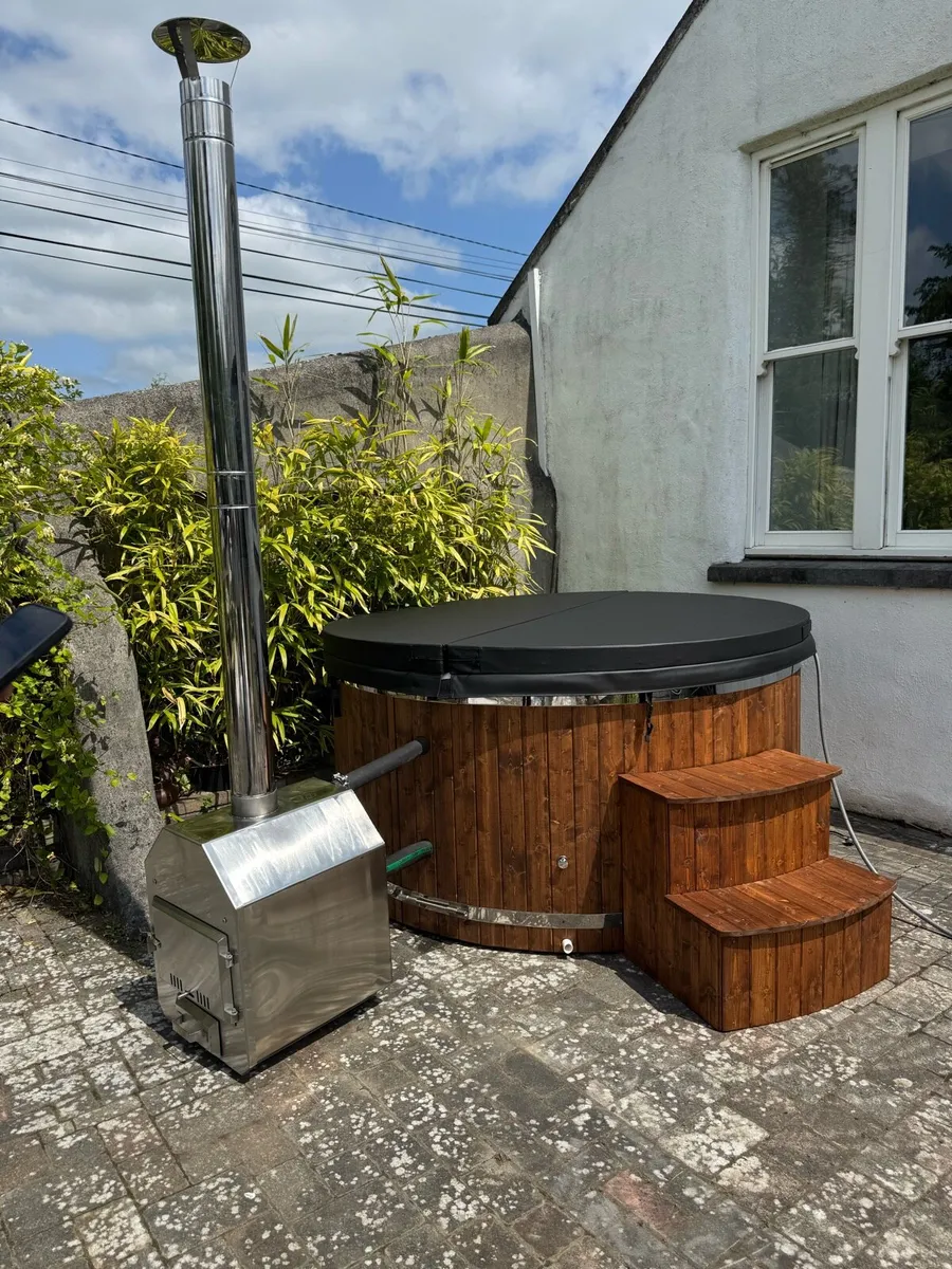 Hot tub - Image 2