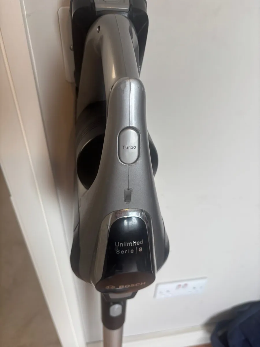Bosch Series 8 unlimited Hoover - Image 4