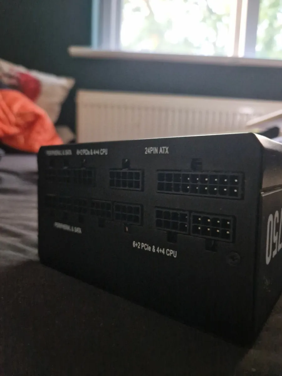 PSU Corsair 750W Gold (Fully Modular) - Image 3