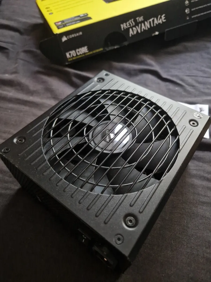 PSU Corsair 750W Gold (Fully Modular) - Image 4