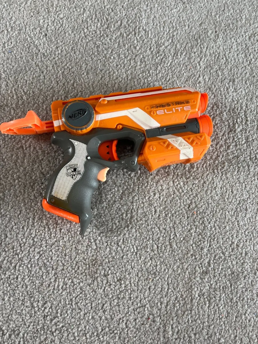 Nerf gun