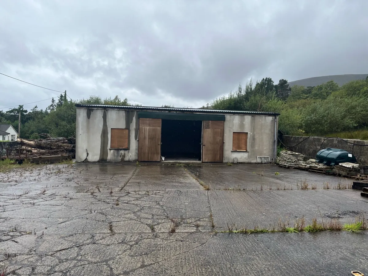 Commercial Unit / Yard For Lease - Image 2