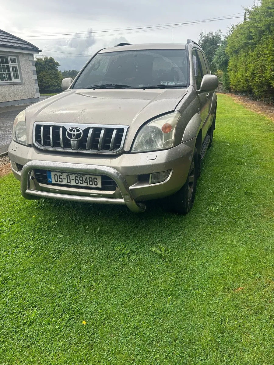 Toyota landcruiser for repair - Image 4