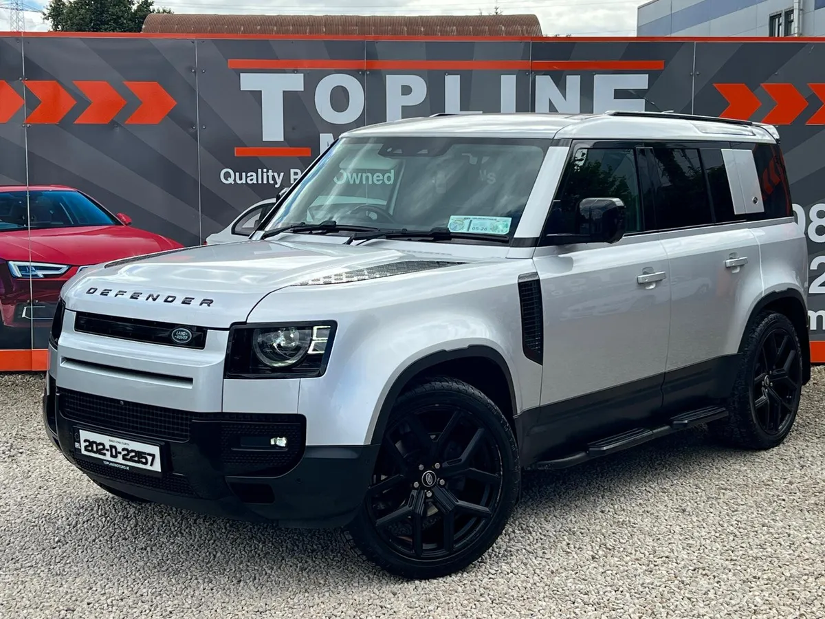 ==STUNNING LAND ROVER DEFENDER//TOP PSEC//PAN ROOF - Image 2