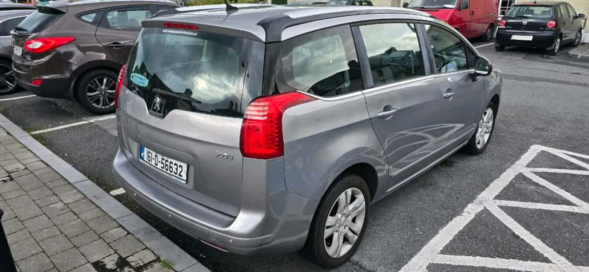 2016 Peugeot 5008 7 Seater 1.6HDi - Image 3