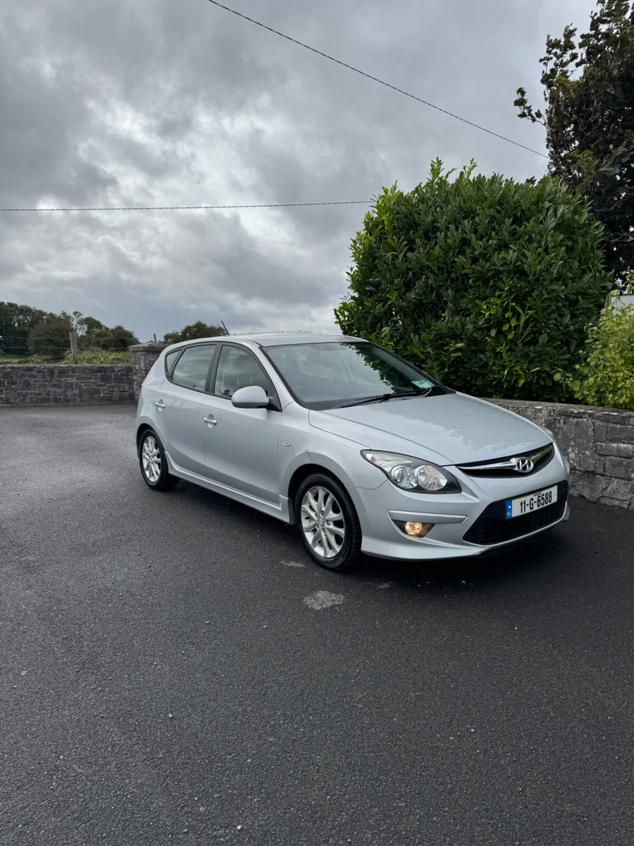 Hyundai i30 2011 - Image 1