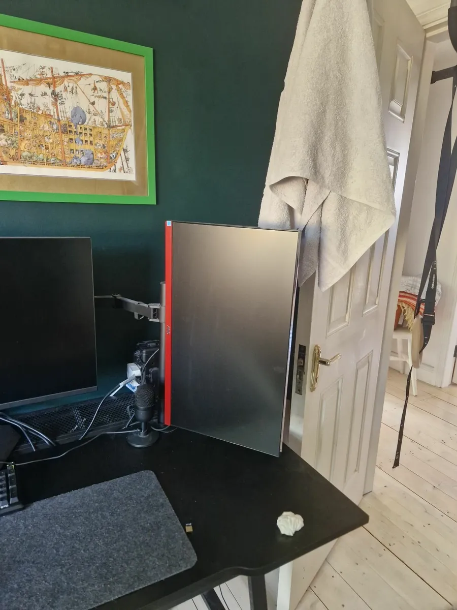 AOC Gaming Monitor - Image 4