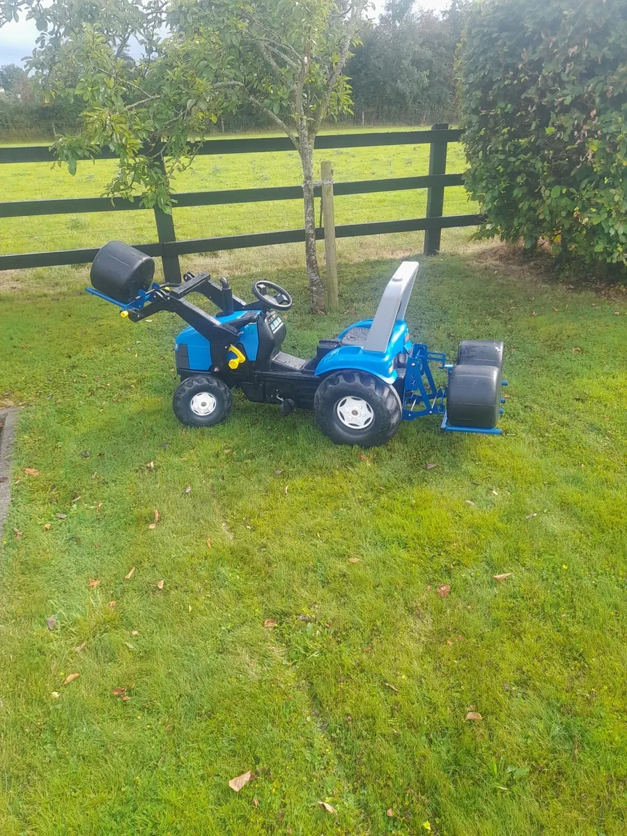 Rolly  new holland tractor - Image 3