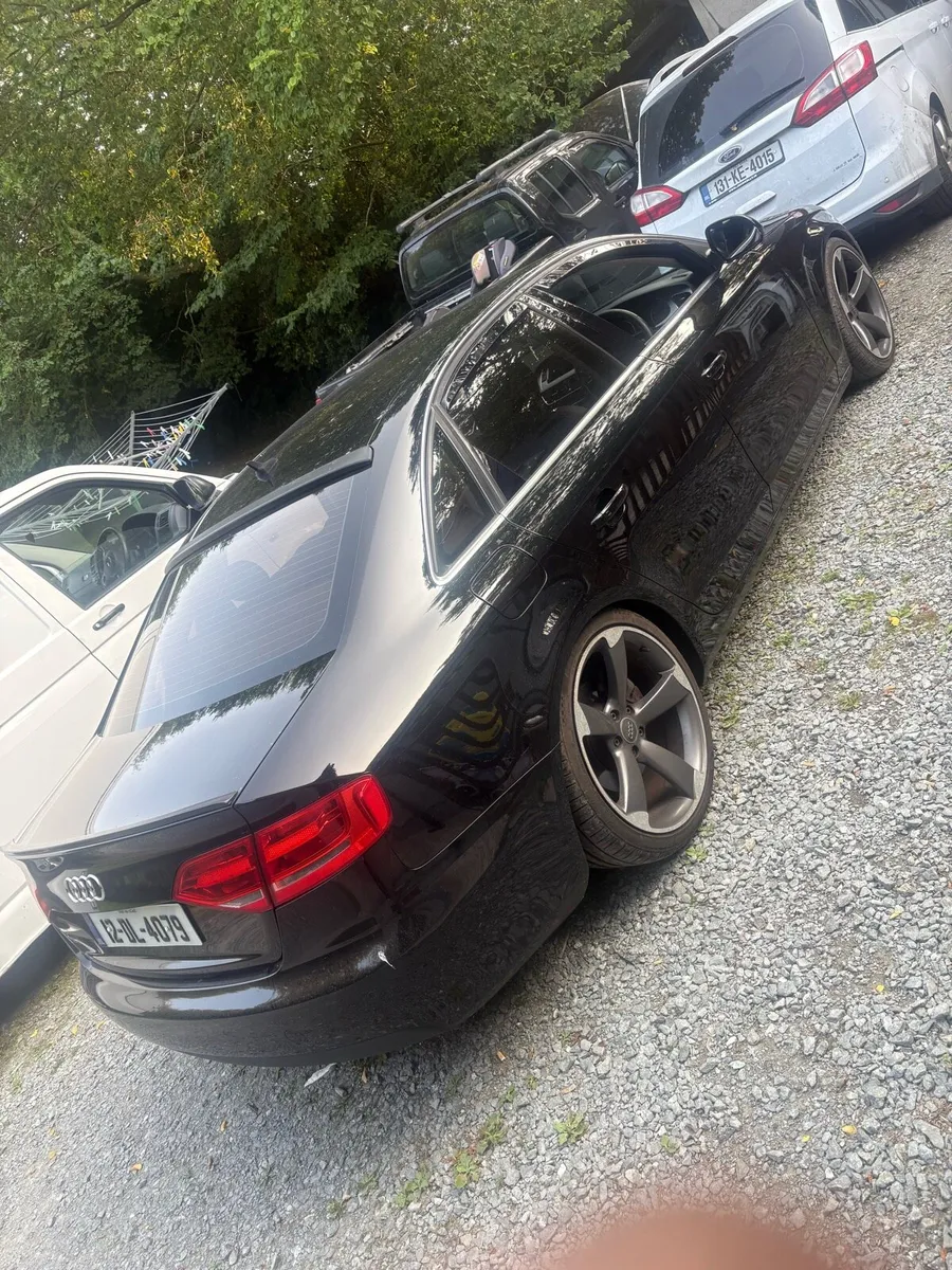 2012 Audi a4 - Image 4
