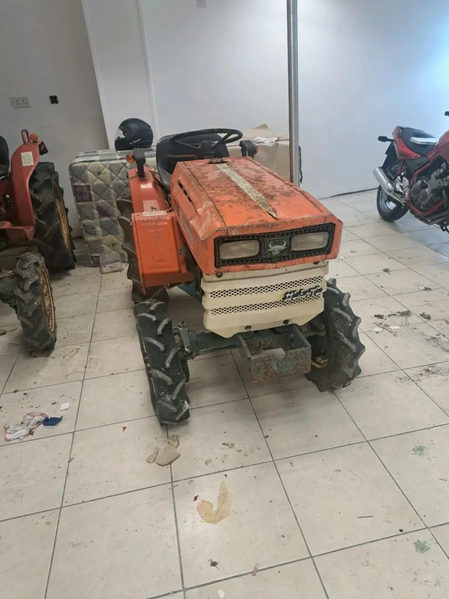Kubota b1400 - Image 1