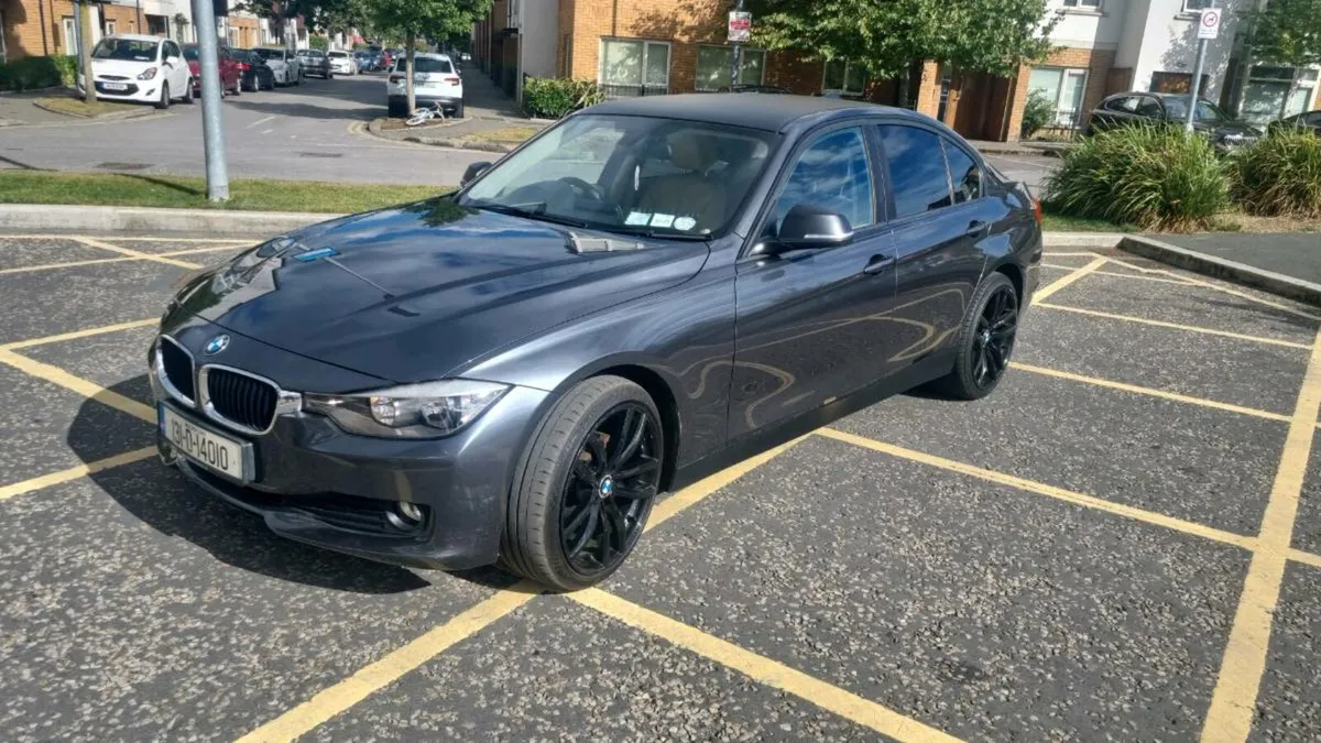 BMW 316D EXTREMELY LOW MILEAGE - Image 2