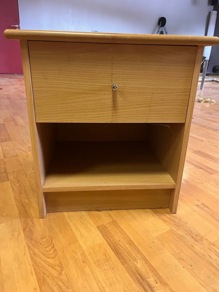 Bedside locker - needs to be fixed! - Image 2