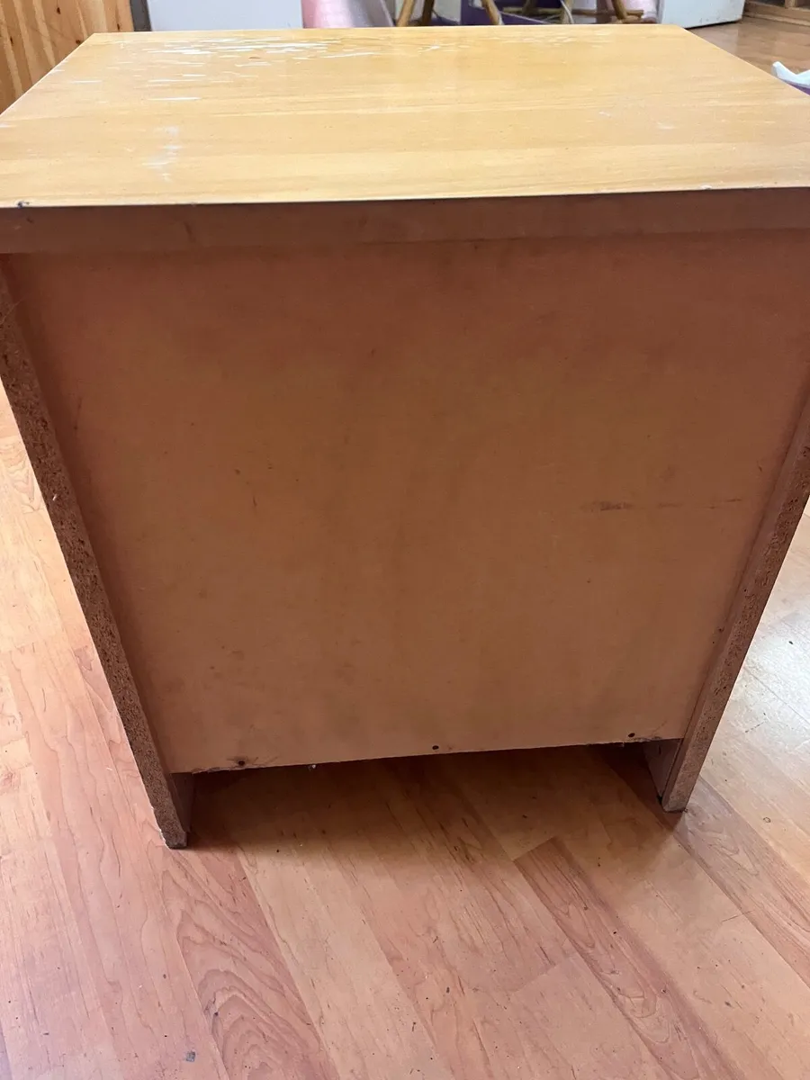 Bedside locker - needs to be fixed! - Image 4