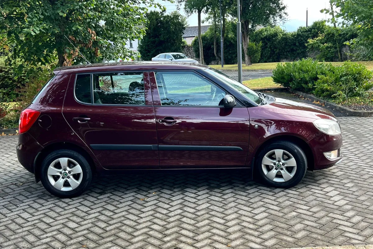 Skoda Fabia 2011 1.6 TDI new nct 9/26 tax 9/25 - Image 4