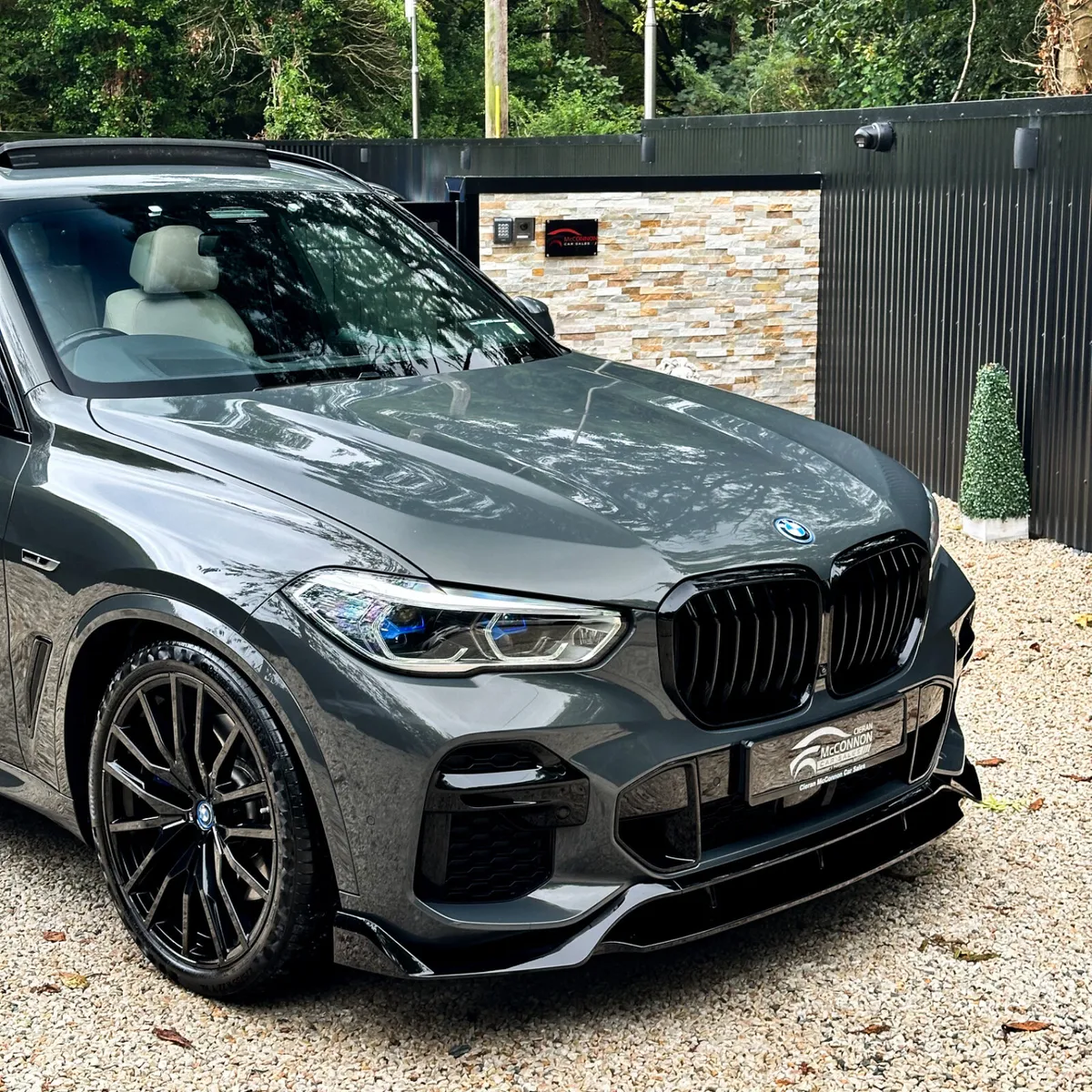 2022 (222)  BMW X5 45E MSPORT PRO EDITON 390BHP - Image 2