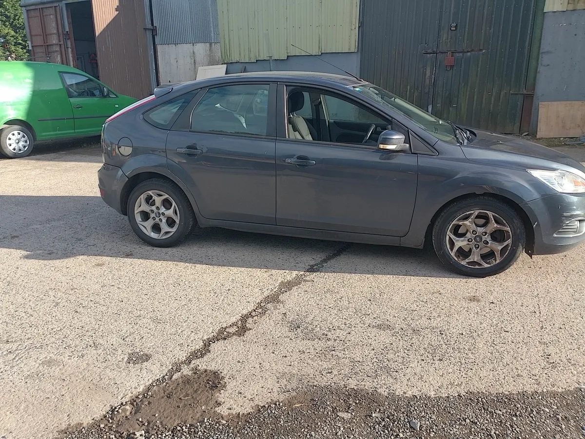 2011 Ford focus Tdci 1.6 NCT 08-26 - Image 1