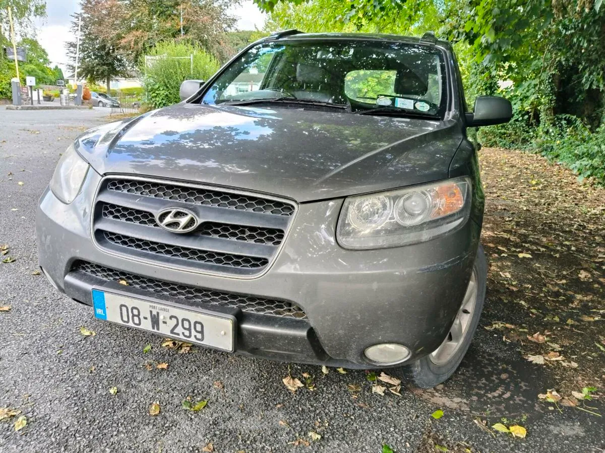 Hyundai Santa Fe - Image 1