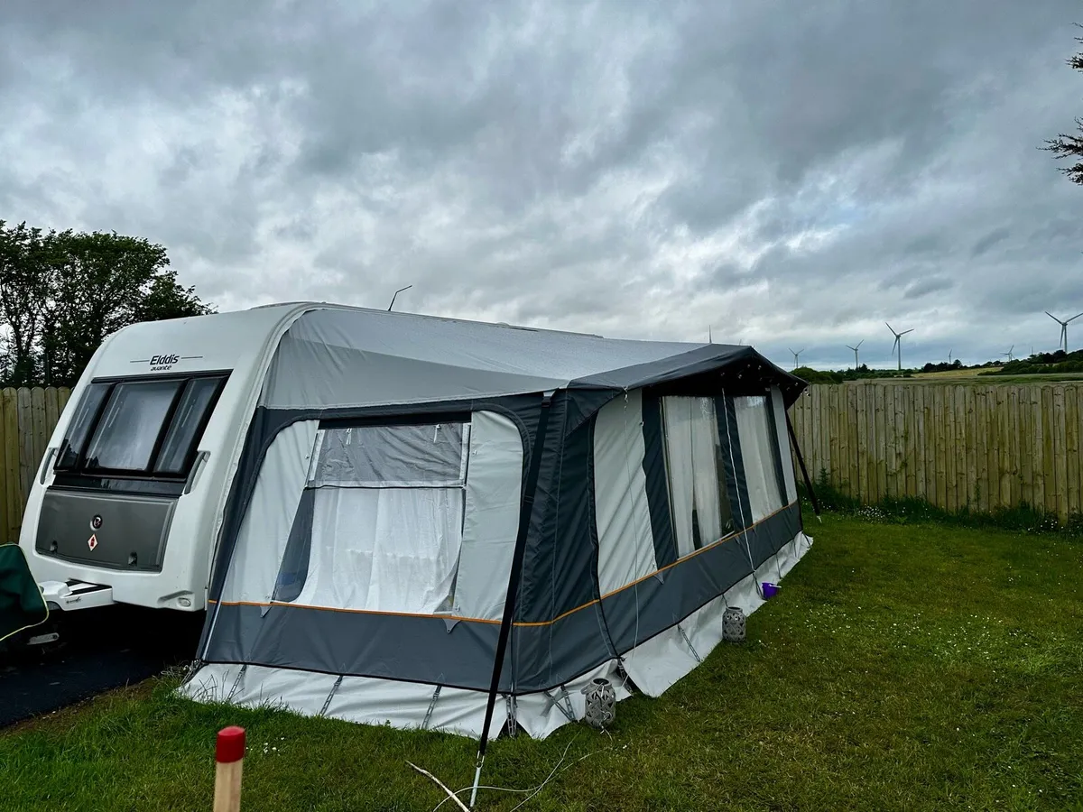 Elddis Avante 564 Caravan 4 berth 2015 - Image 1