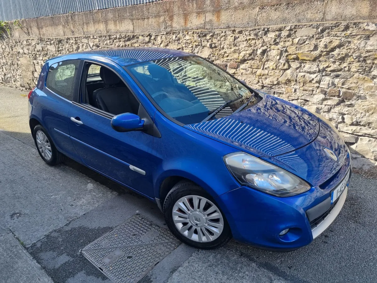 Renault Clio 2011 - Image 4