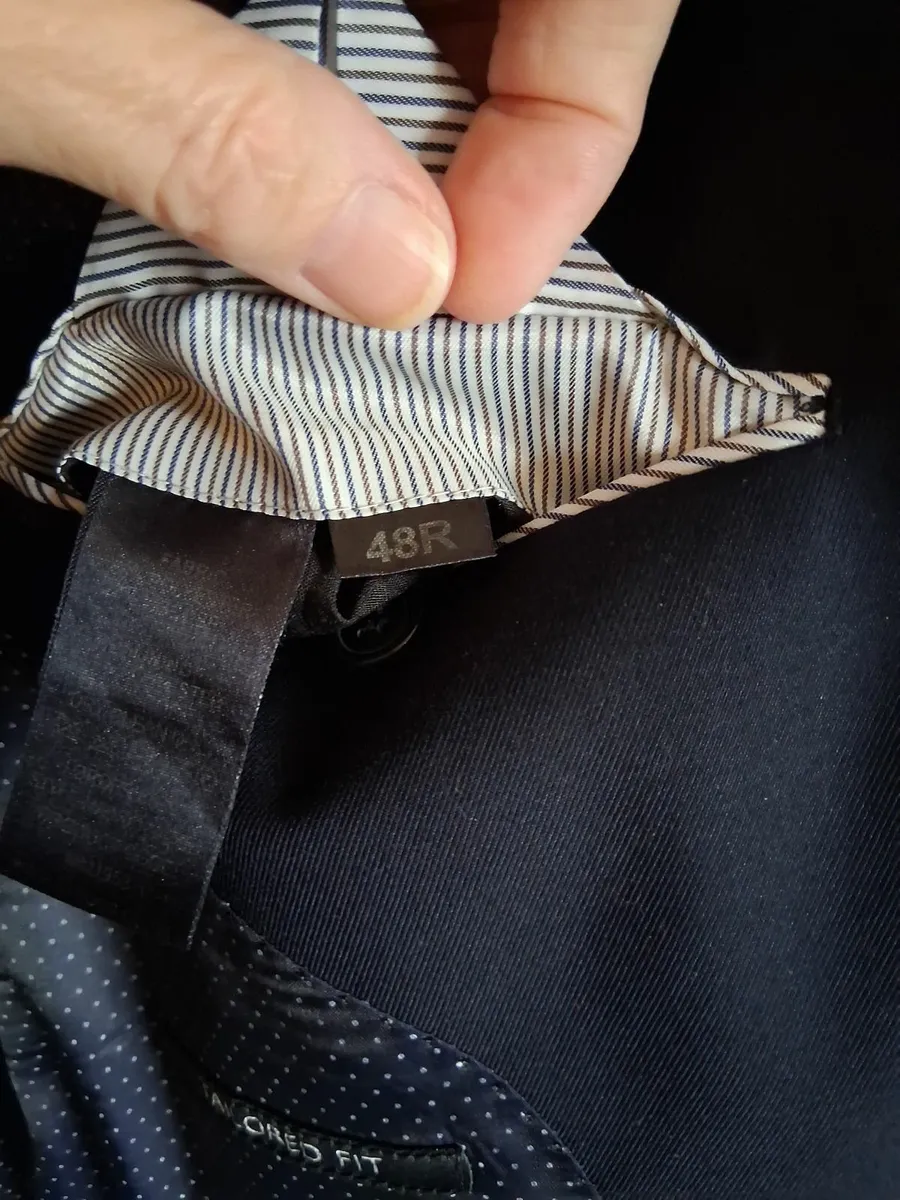 Suit - Image 3