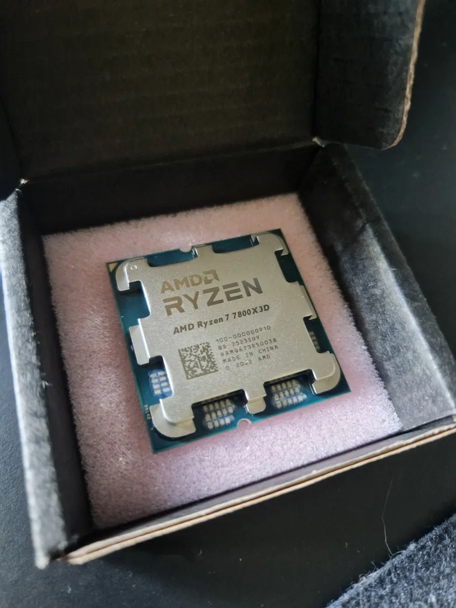 AMD Ryzen 7 7800X3D CPU (new) - Image 2
