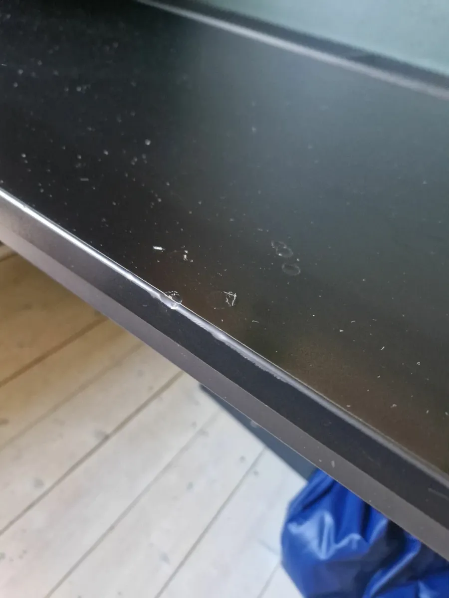 IKEA UTESPELARE Gaming Desk - Image 3