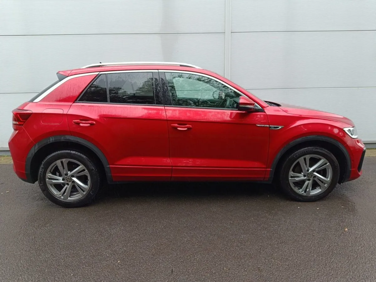 Volkswagen T-Roc 2.0tdi 116Bhp R-line M6F Camera - Image 2