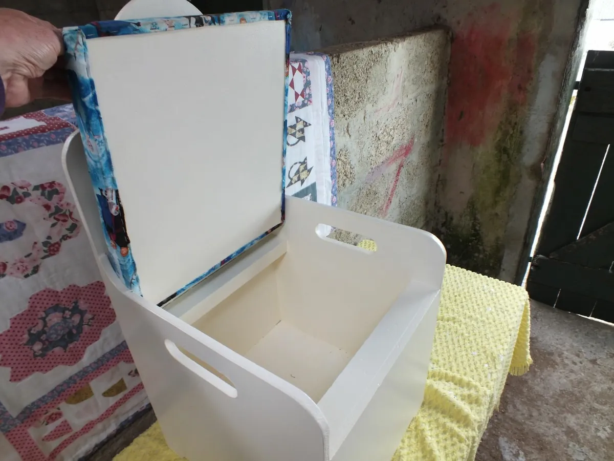 Chair - Image 2