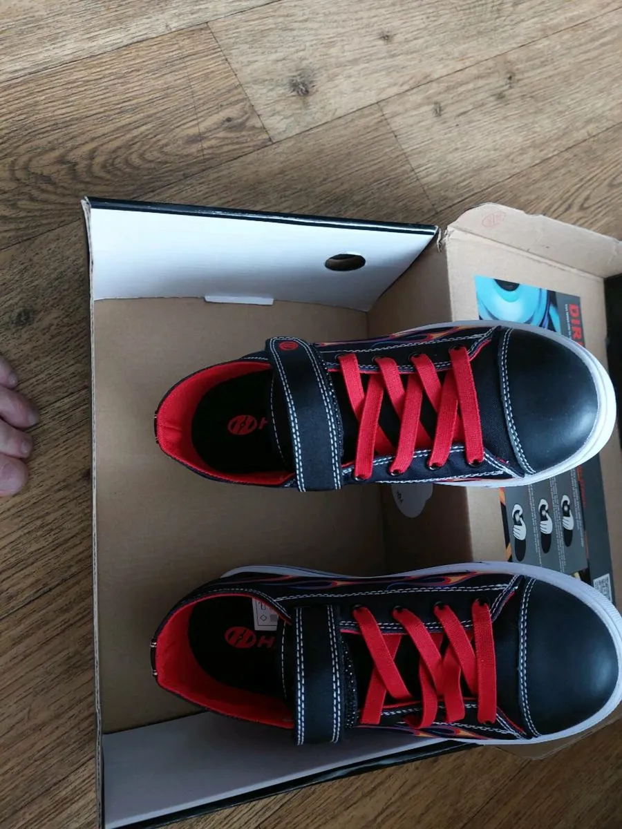 Heelys - Image 1