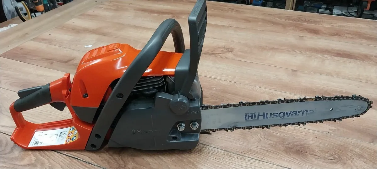 Husqvarna chainsaw - Image 2