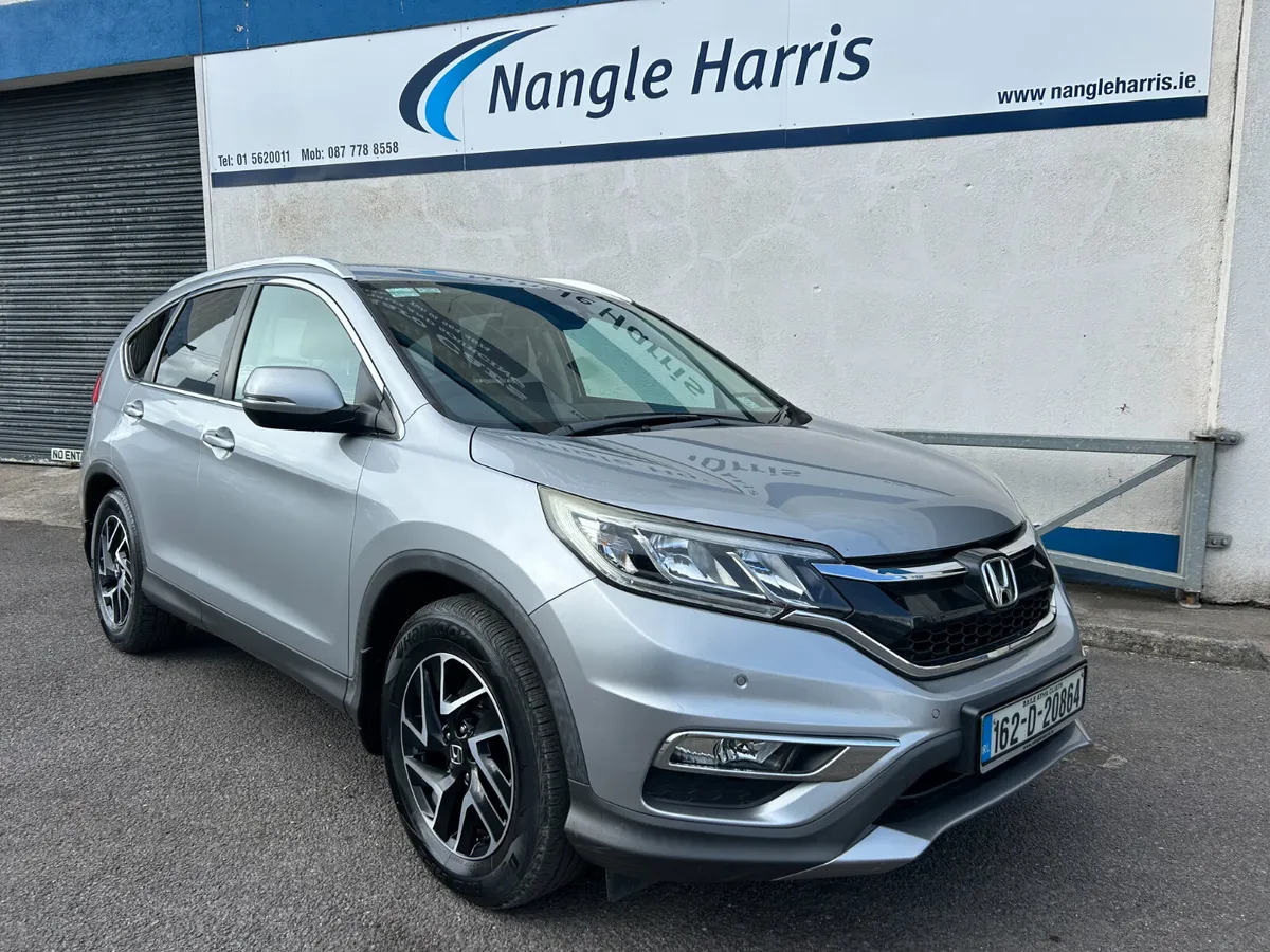Honda CR-V LOW KMS. - Image 4