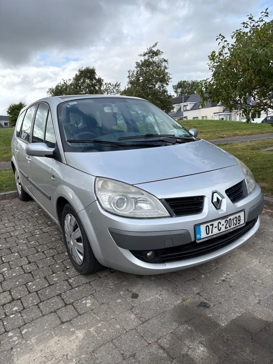 Renault Grand Scenic 2007 - Image 1