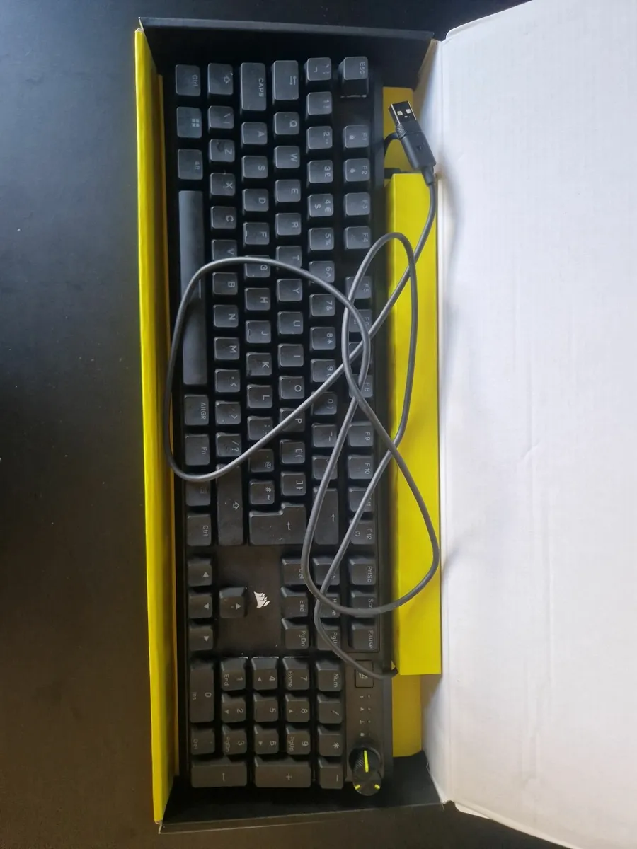 Corsair K70 Core Keyboard - Image 2