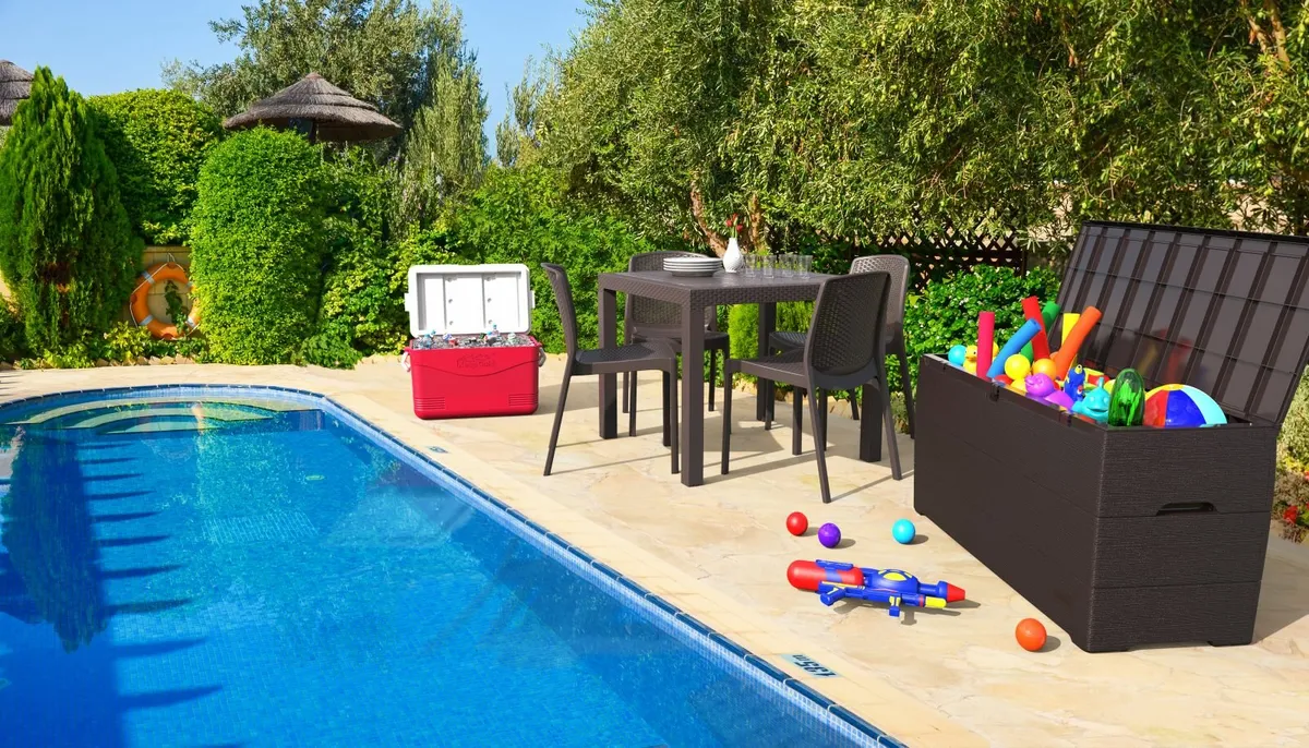 CedarRattan 4 Seater Tables and 4 Armchairs - Sets - Image 2
