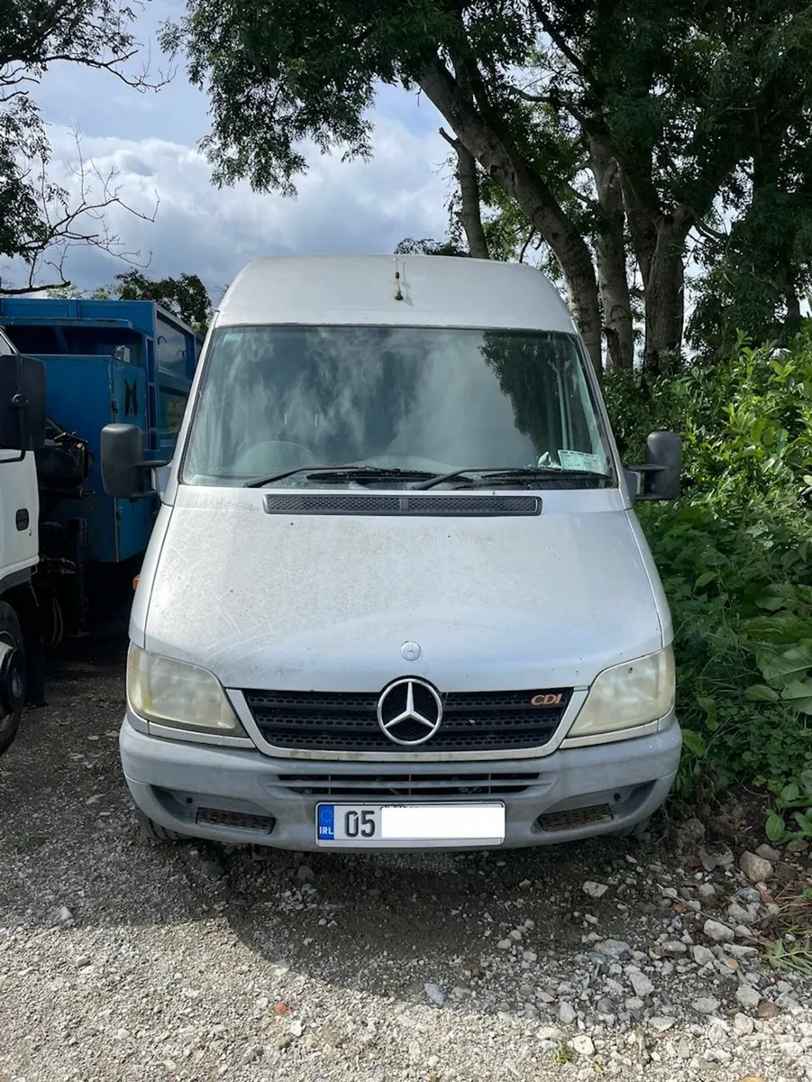 Mercedes-Benz Sprinter 2005 - Image 2