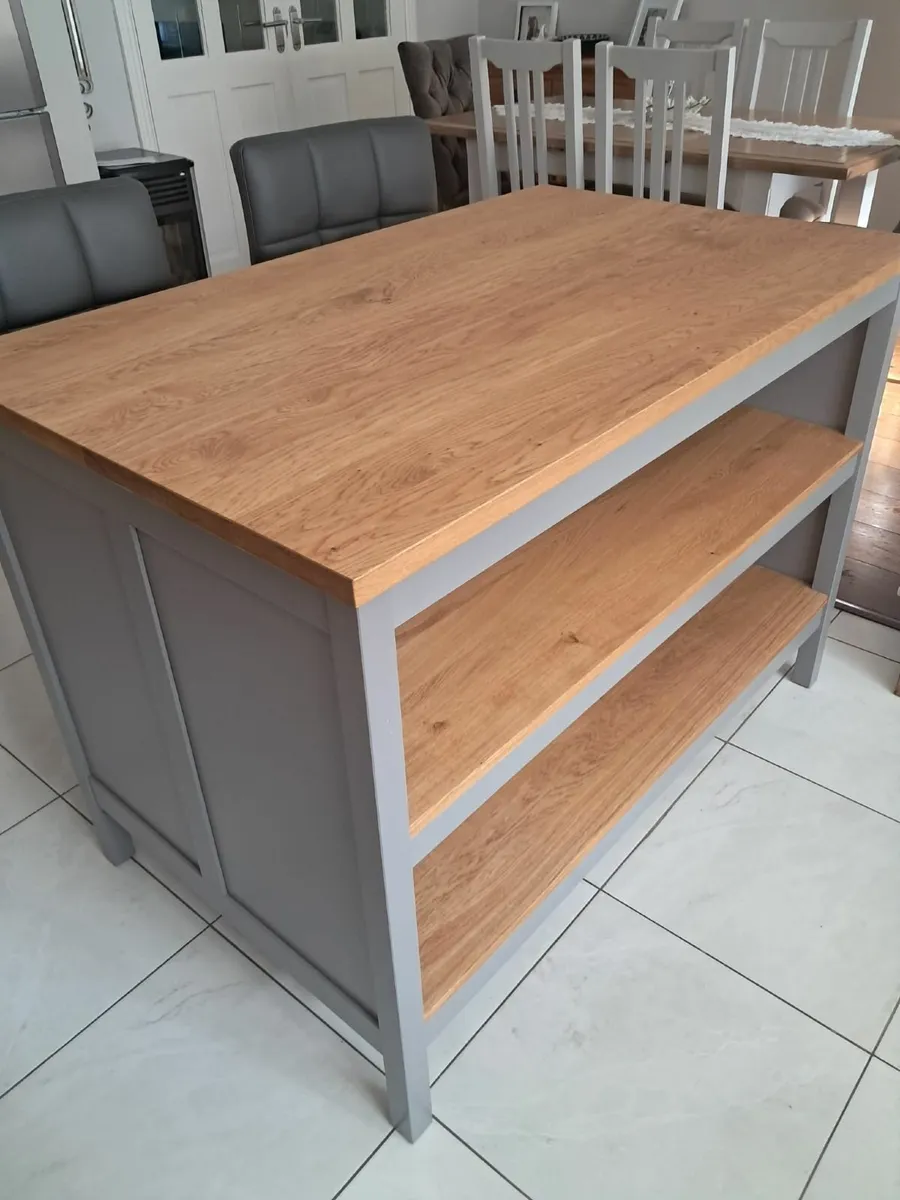 Kitchen Island - Image 2