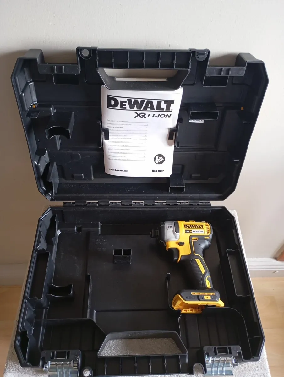 DeWalt dcf887 Impact Driver (New) - Image 1