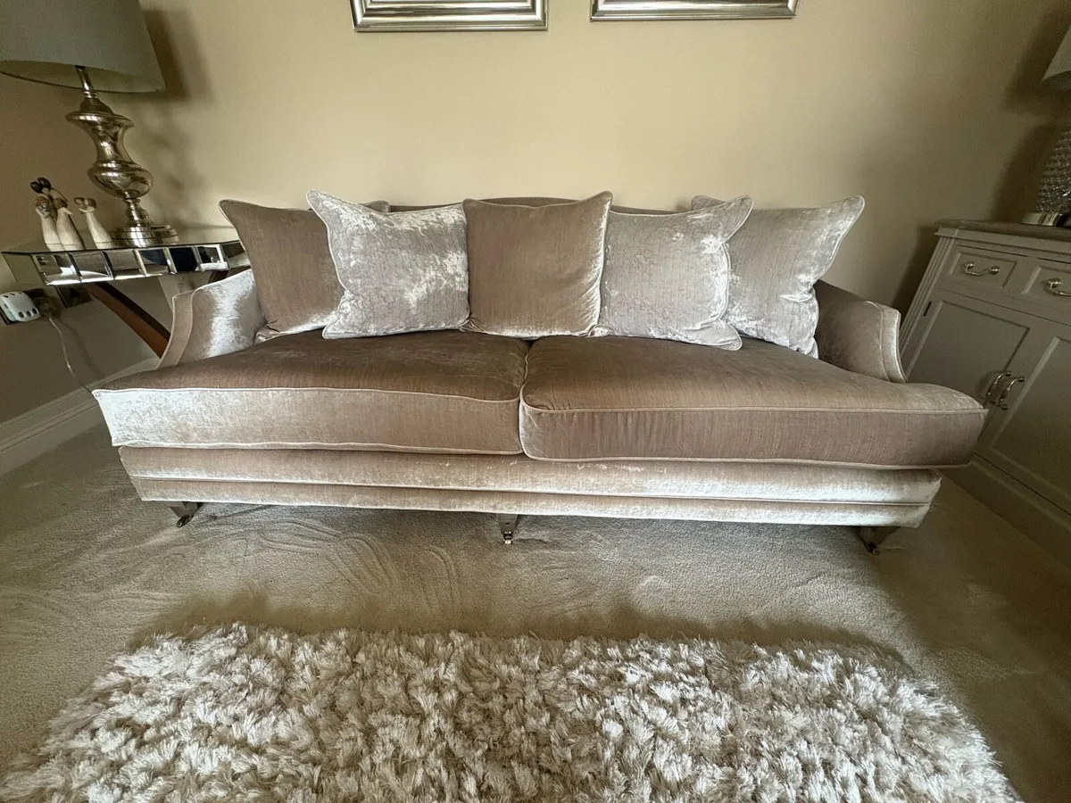 Sofa set - Image 1