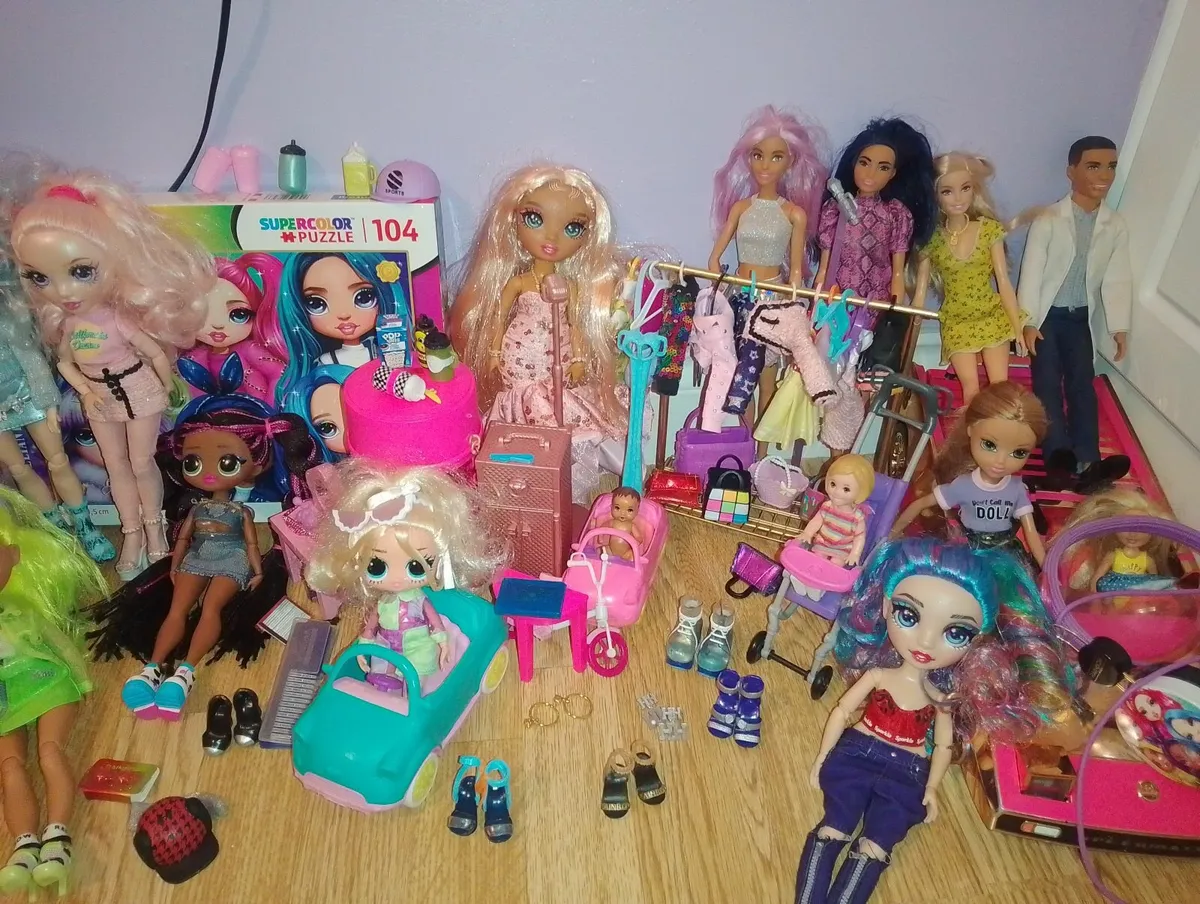 Doll bundle - Image 3
